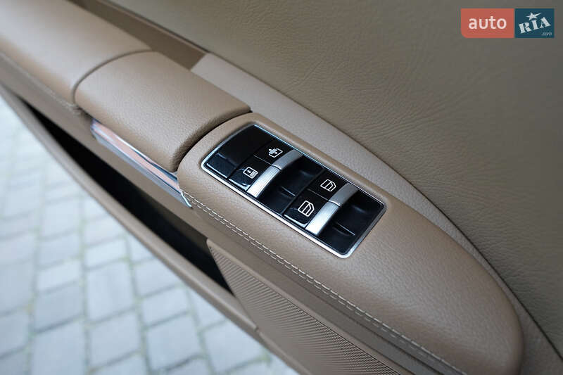 Седан Mercedes-Benz S-Class 2008 в Теофіполі