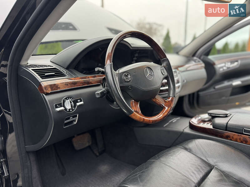 Седан Mercedes-Benz S-Class 2007 в Одессе