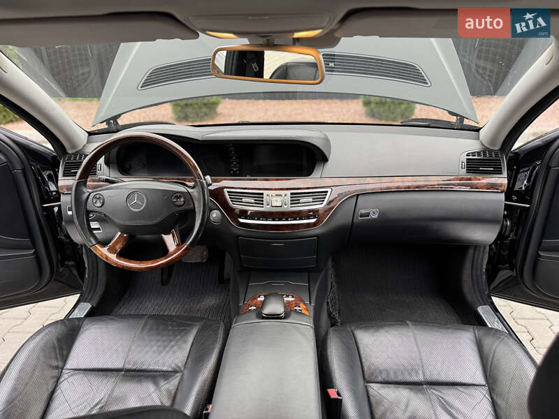 Седан Mercedes-Benz S-Class 2007 в Одессе