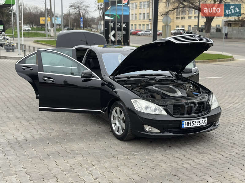 Седан Mercedes-Benz S-Class 2007 в Одессе