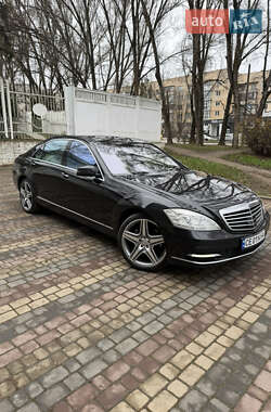 Седан Mercedes-Benz S-Class 2012 в Чернівцях