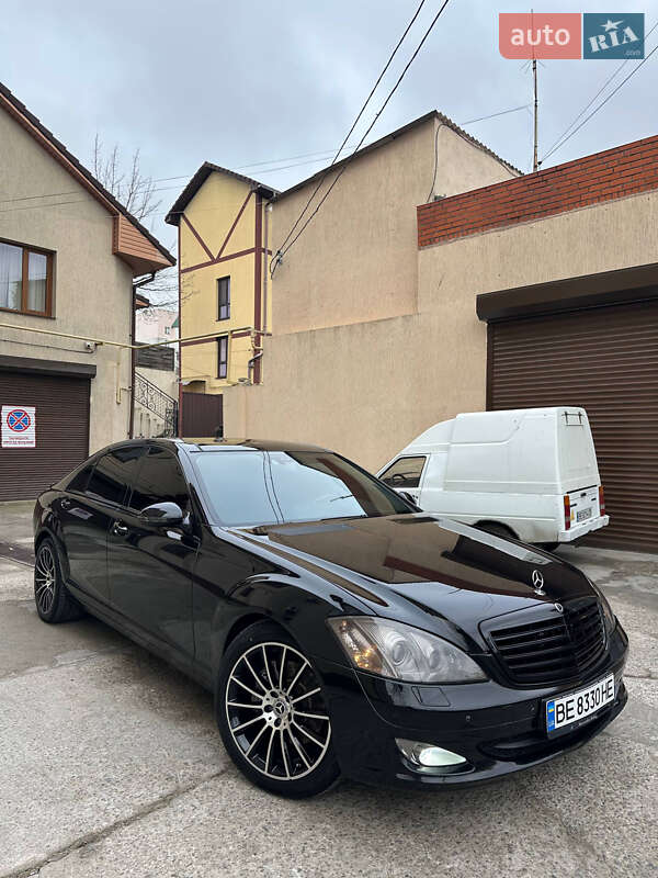 Седан Mercedes-Benz S-Class 2007 в Миколаєві