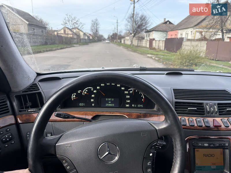 Mercedes-Benz S-Class 2000 Mercedes-Benz S-Class 2000