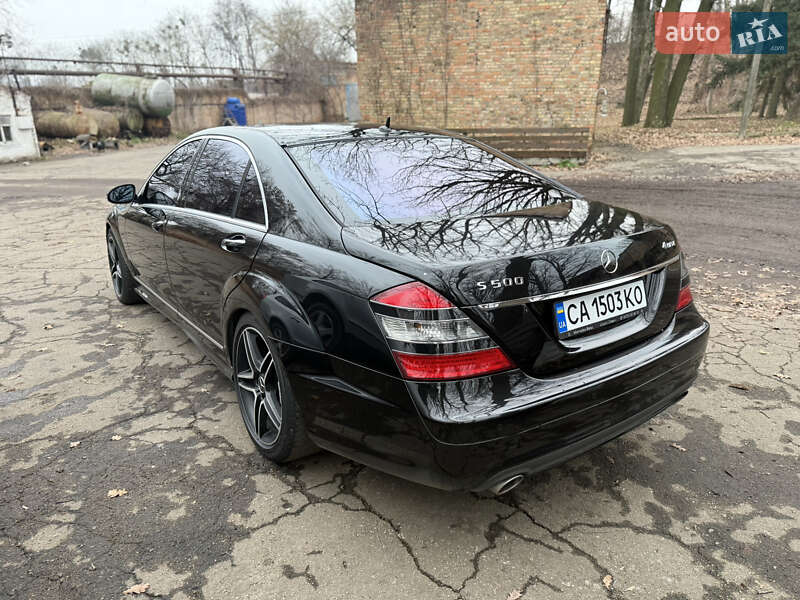 Mercedes-Benz S-Class 2007