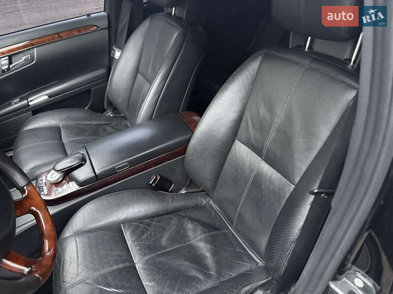 Седан Mercedes-Benz S-Class 2007 в Умані