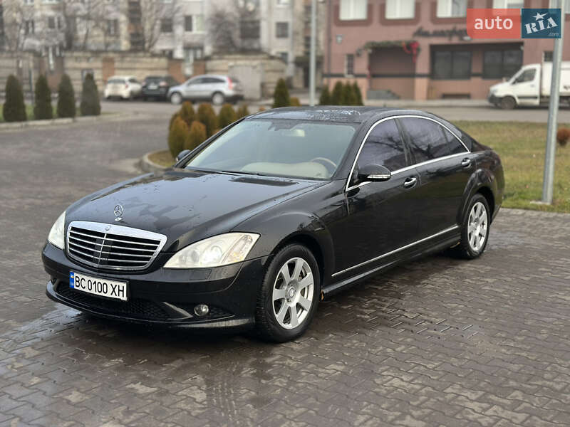 Mercedes-Benz S-Class 2007