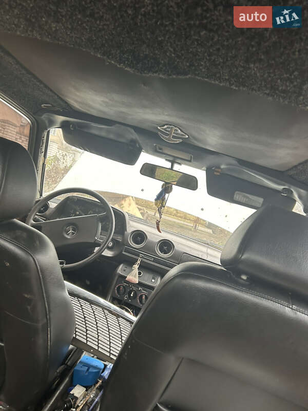 Седан Mercedes-Benz S-Class 1981 в Ходореві