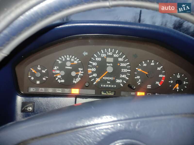 Седан Mercedes-Benz S-Class 1992 в Запорожье