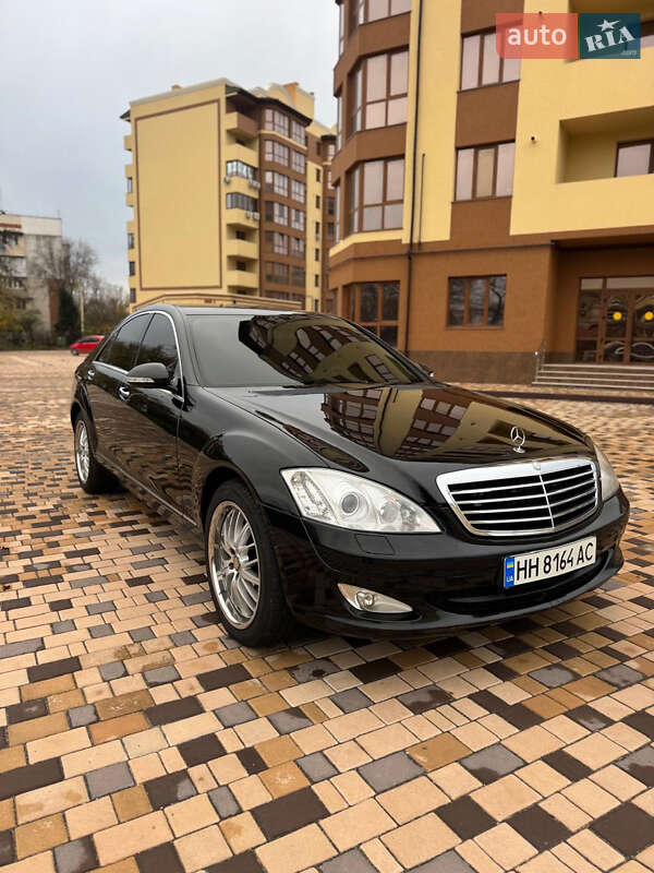 Седан Mercedes-Benz S-Class 2008 в Ізмаїлі