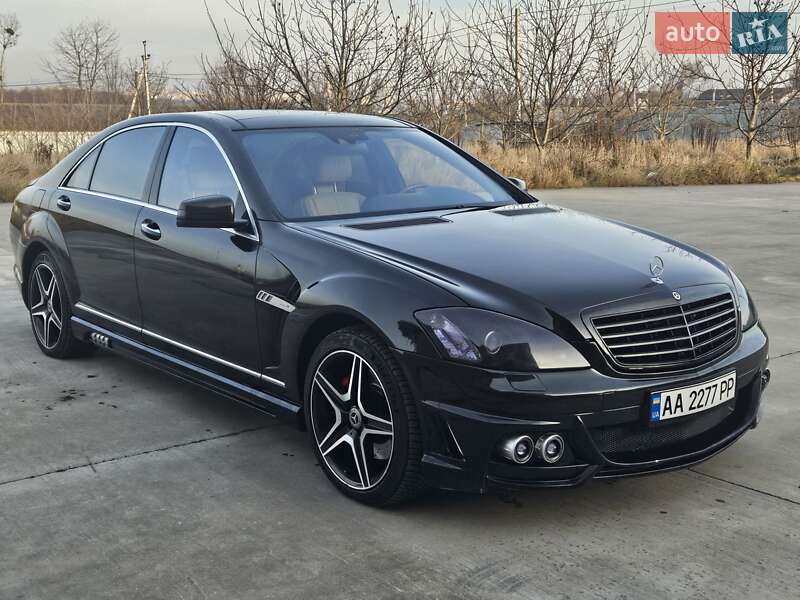 Mercedes-Benz S-Class 2007