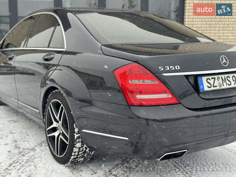 Седан Mercedes-Benz S-Class 2011 в Сарнах