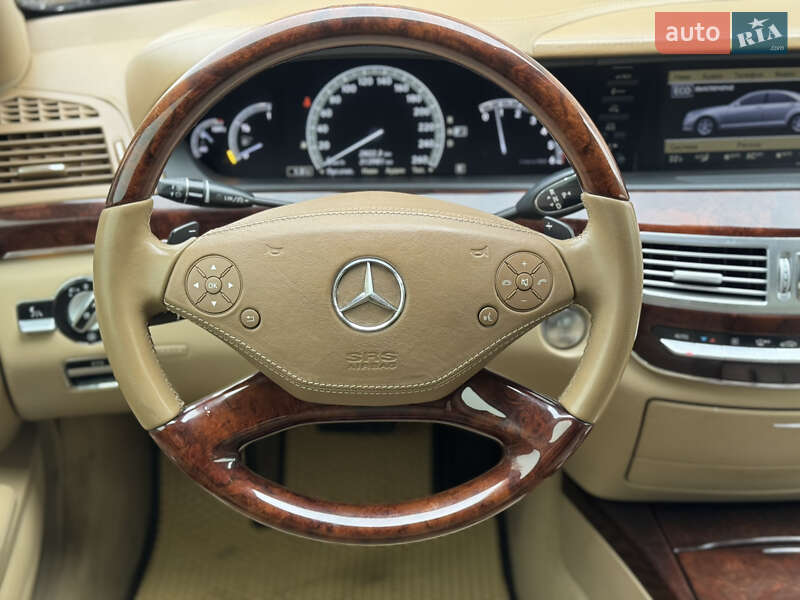 Седан Mercedes-Benz S-Class 2011 в Сарнах