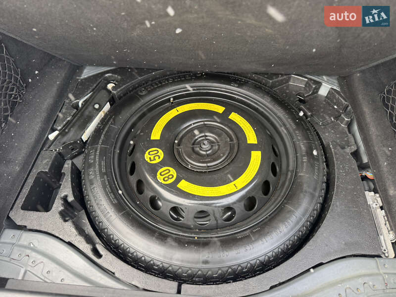 Седан Mercedes-Benz S-Class 2011 в Сарнах