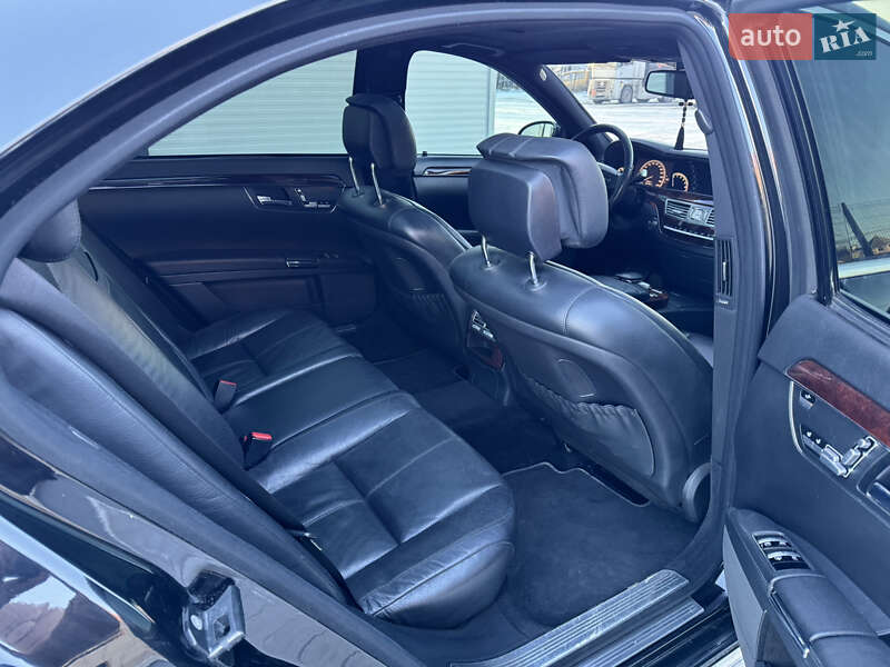 Седан Mercedes-Benz S-Class 2008 в Чернівцях