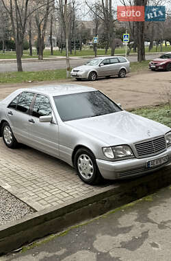 Седан Mercedes-Benz S-Class 1995 в Дніпрі