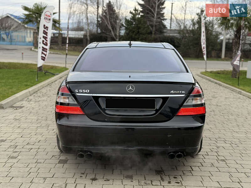 Седан Mercedes-Benz S-Class 2009 в Ужгороді