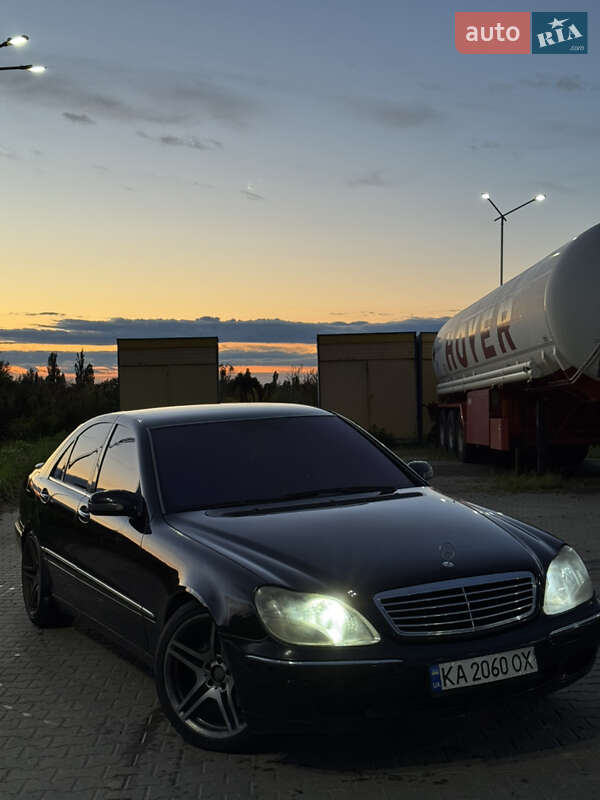 Седан Mercedes-Benz S-Class 2001 в Києві