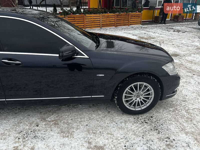 Седан Mercedes-Benz S-Class 2010 в Гадяче фото 5 Седан Mercedes-Benz S-Class 2010 в Гадяче