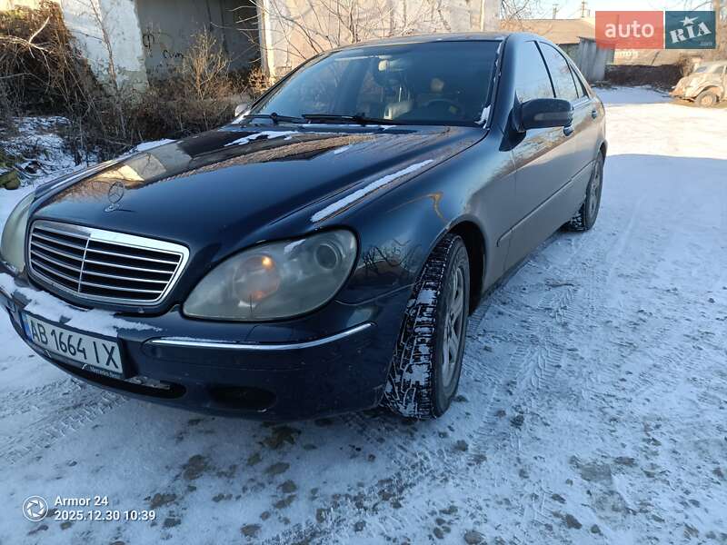 Mercedes-Benz S-Class 2000