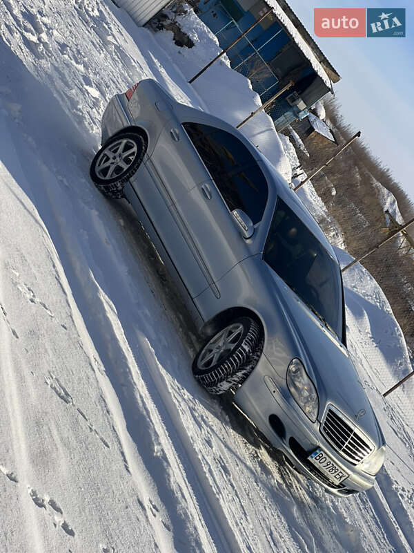 Седан Mercedes-Benz S-Class 2003 в Тернополе