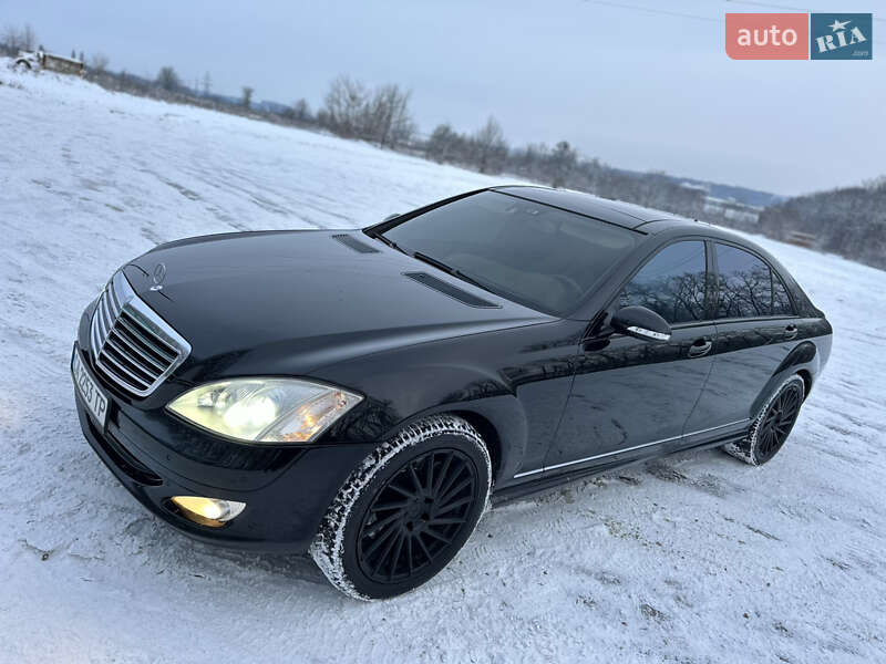 Седан Mercedes-Benz S-Class 2008 в Умані
