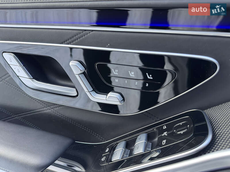 Седан Mercedes-Benz S-Class 2024 в Києві