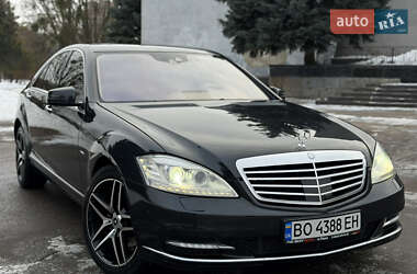 Седан Mercedes-Benz S-Class 2011 в Ровно