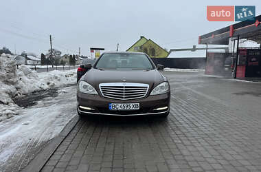 Седан Mercedes-Benz S-Class 2010 в Львове