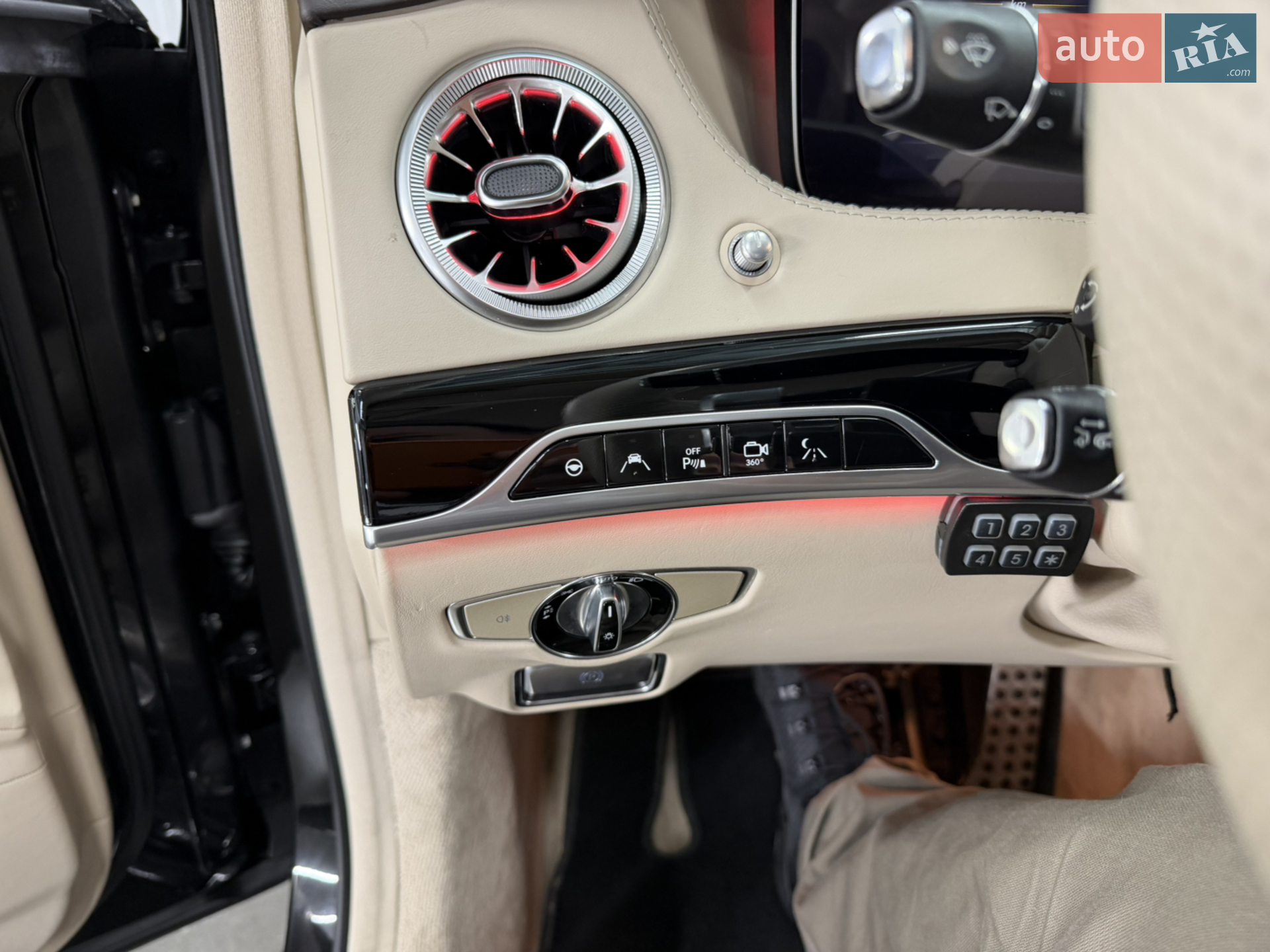 2013 Mercedes-Benz S-klasse - мініатюра 11
