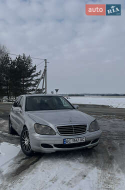 Седан Mercedes-Benz S-Class 2005 в Городку