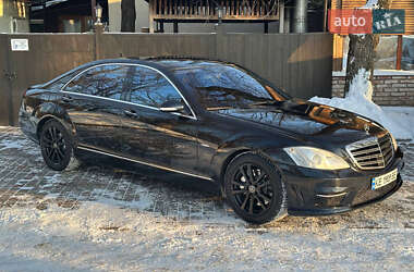 Седан Mercedes-Benz S-Class 2006 в Дніпрі