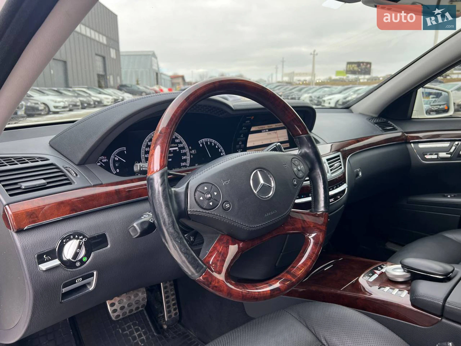 2010 Mercedes-Benz S-klasse - мініатюра 19