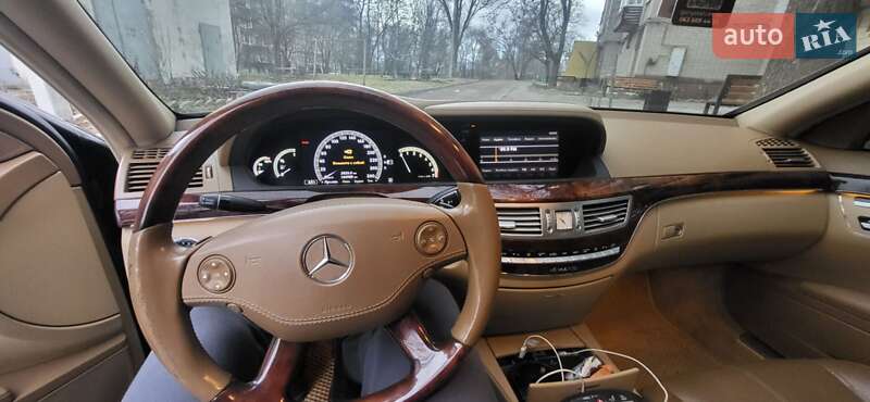 Седан Mercedes-Benz S-Class 2008 в Днепре