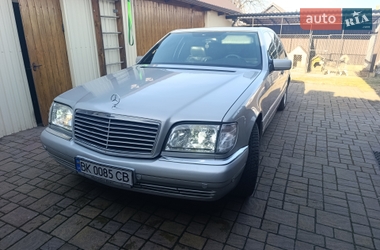 Седан Mercedes-Benz S-Class 1996 в Березному