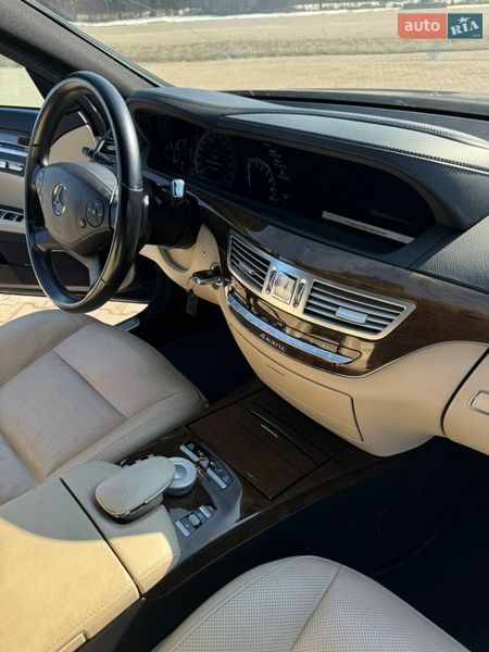 Седан Mercedes-Benz S-Class 2013 в Ивано-Франковске
