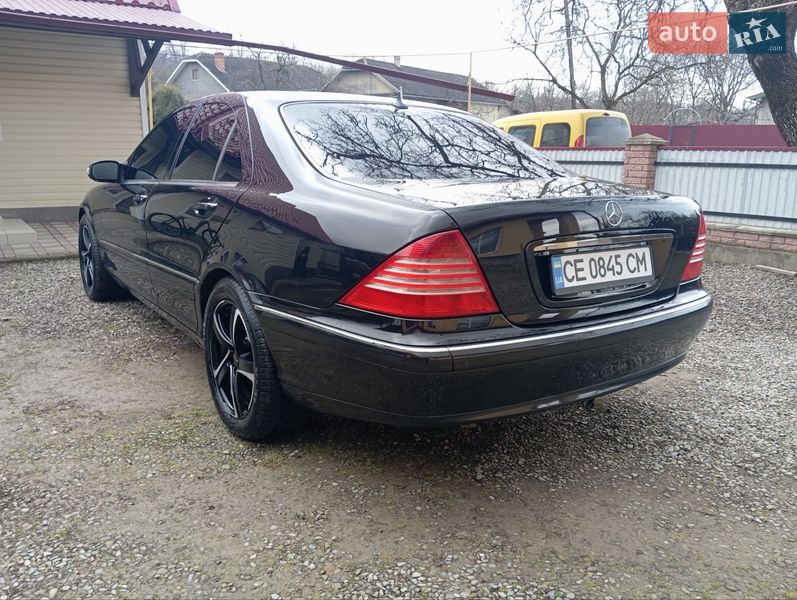 Mercedes-Benz S-Class 2005