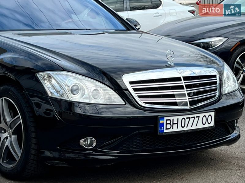 Mercedes-Benz S-Class 2008