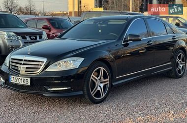 Седан Mercedes-Benz S-Class 2010 в Киеве