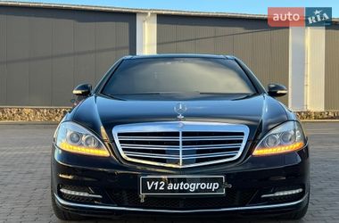 Седан Mercedes-Benz S-Class 2006 в Стрию