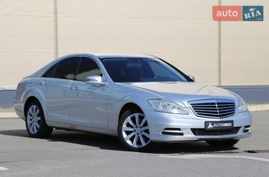 Седан Mercedes-Benz S-Class 2010 в Киеве