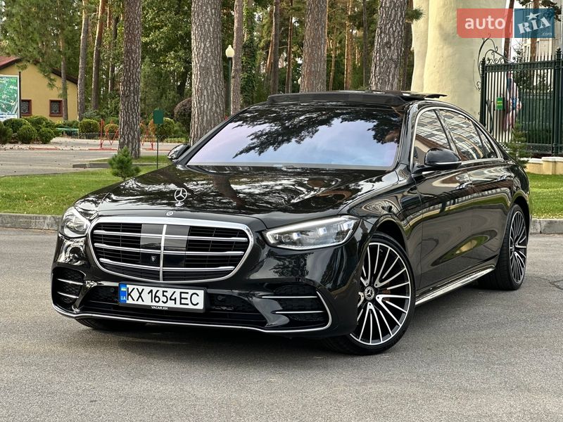 Mercedes-Benz S-Class 2021