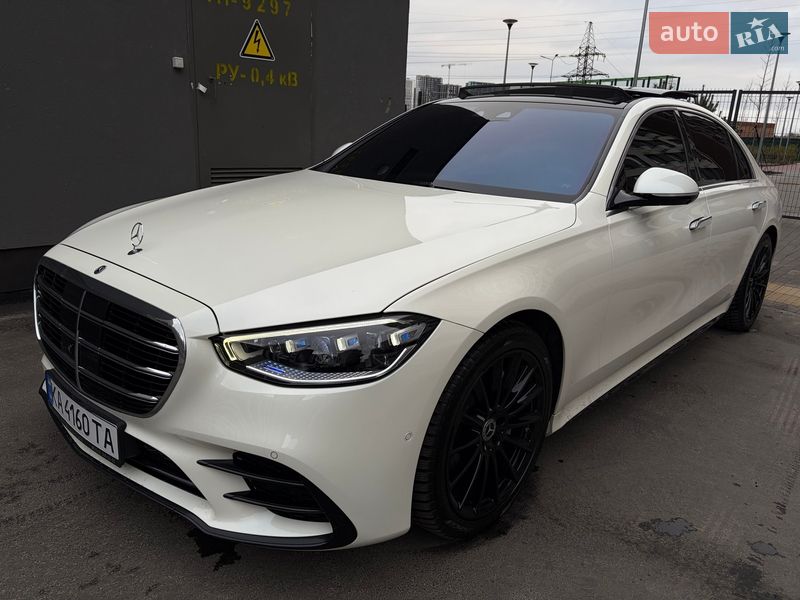 Mercedes-Benz S-Class 2020