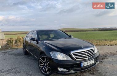 Седан Mercedes-Benz S-Class 2006 в Львові