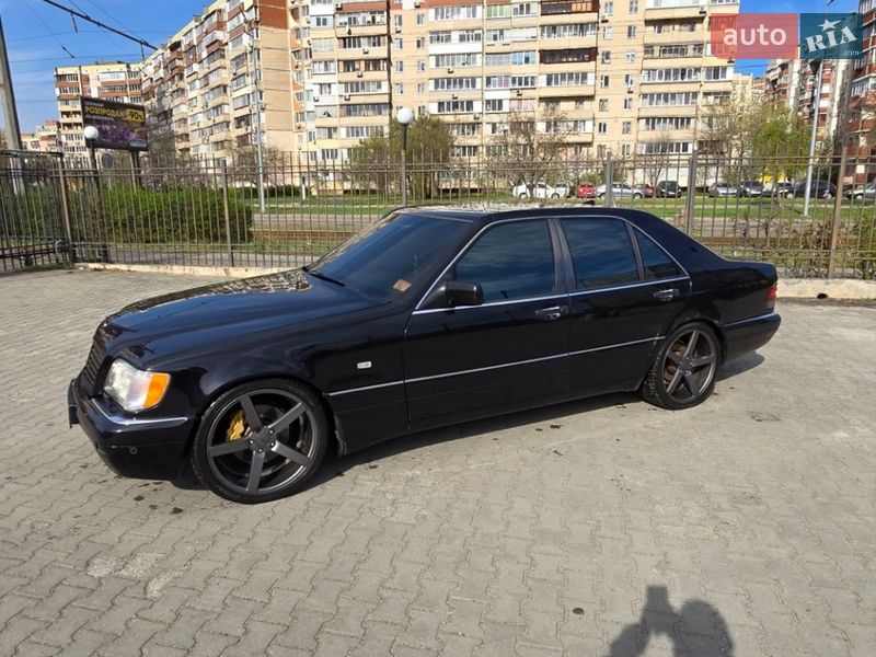 Mercedes-Benz S-Class 1997