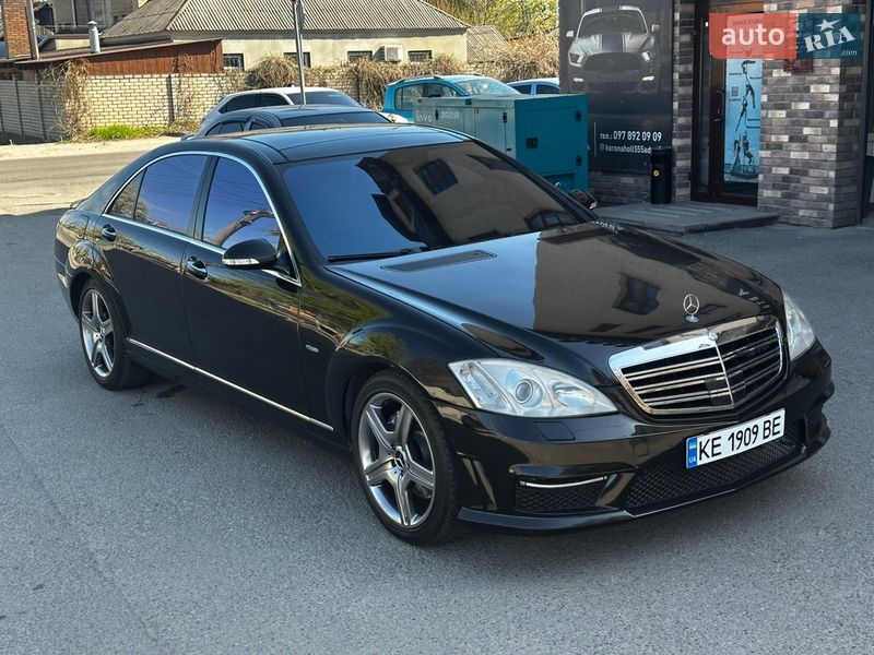 Mercedes-Benz S-Class 2006