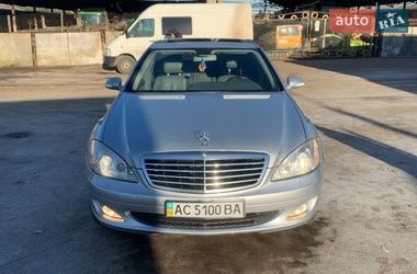 Седан Mercedes-Benz S-Class 2005 в Луцке