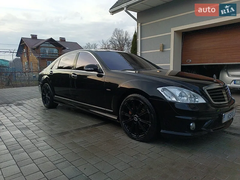 Mercedes-Benz S-Class 2007