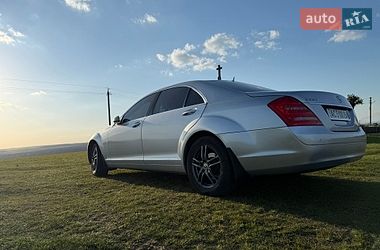 Седан Mercedes-Benz S-Class 2005 в Луцьку
