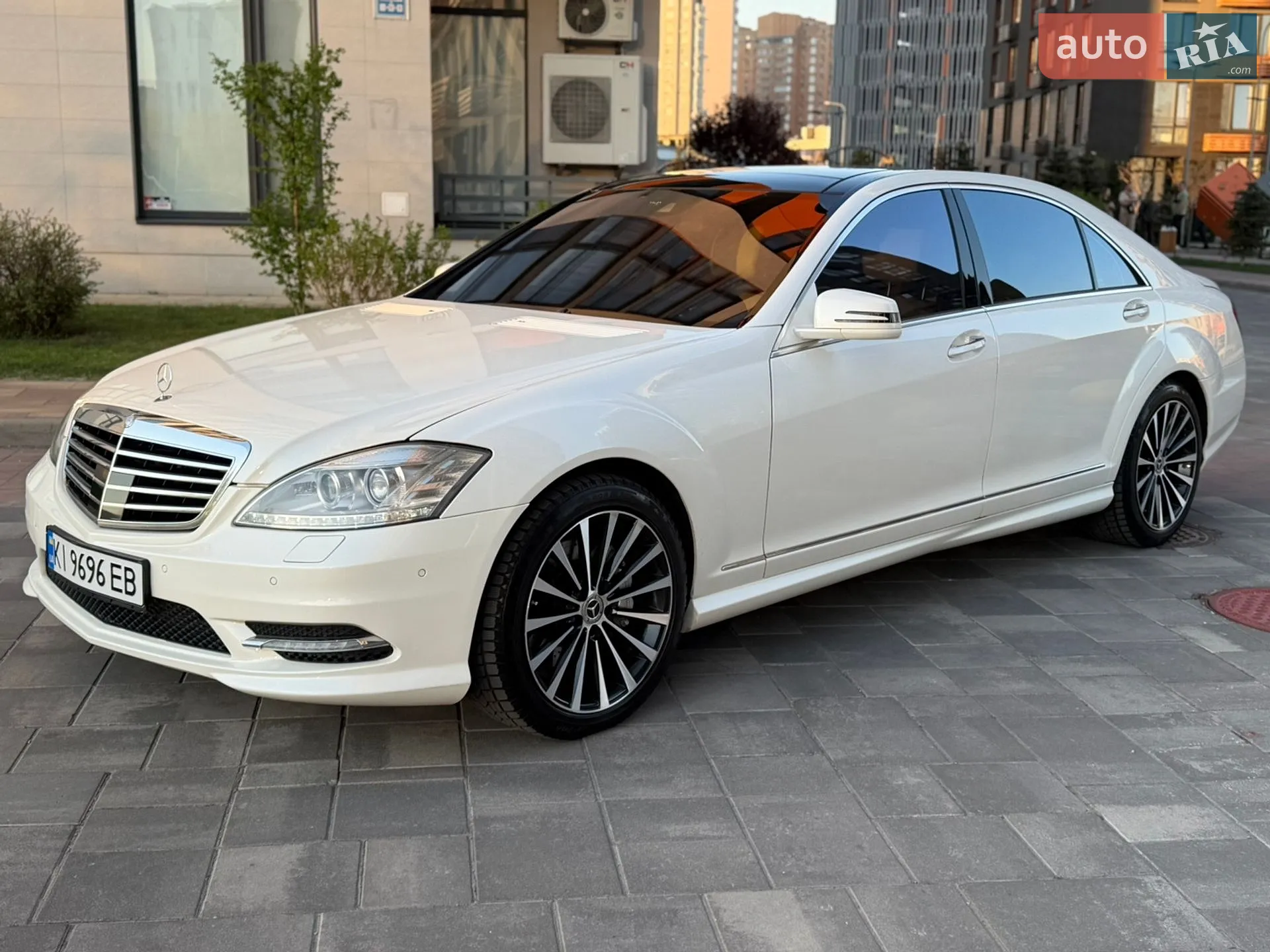 2012 Mercedes-Benz S-klasse - фото 1