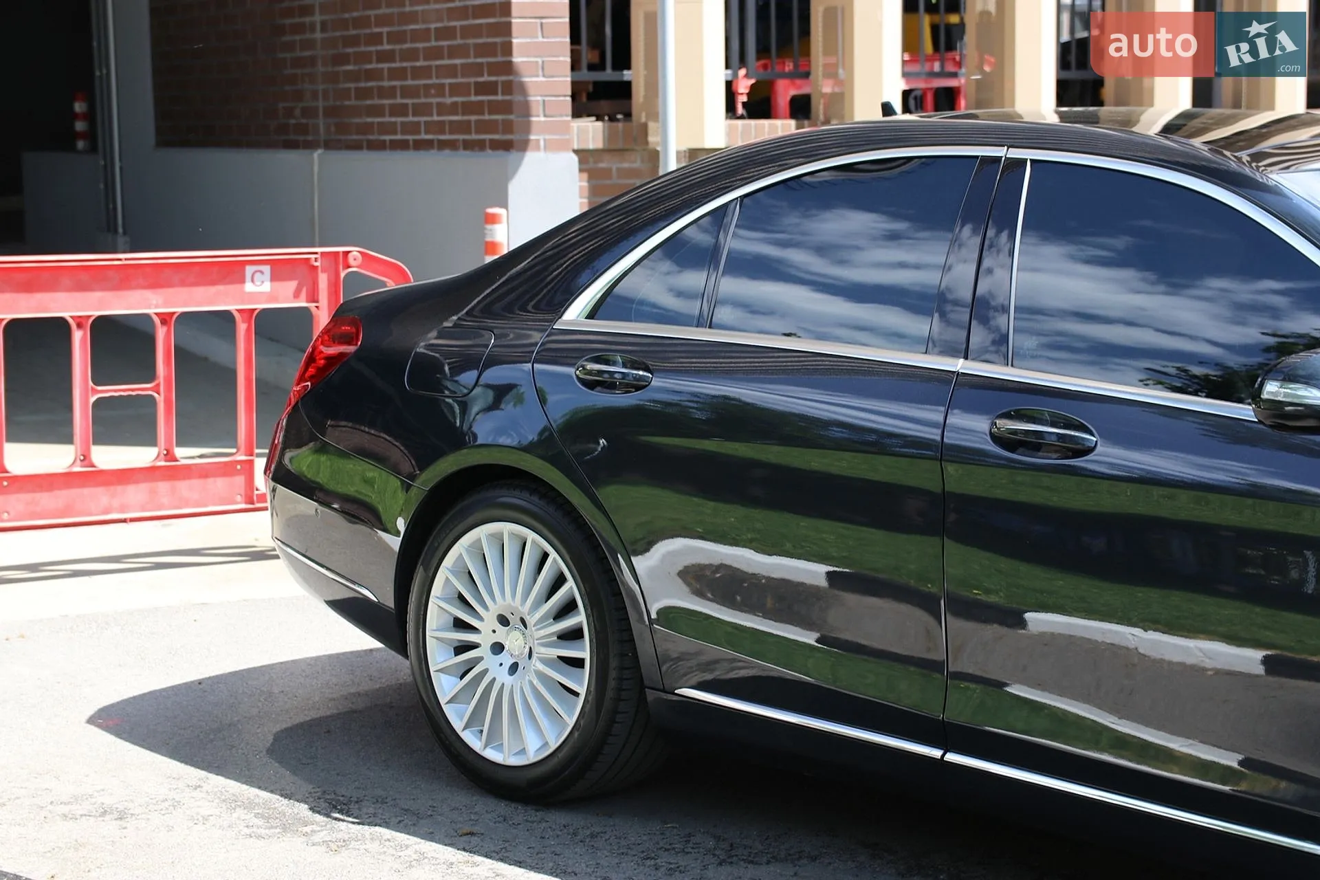 2016 Mercedes-Benz S-klasse - мініатюра 36